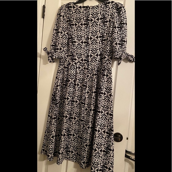 Zadie B’s Black & White Dress. - Picture 6 of 6